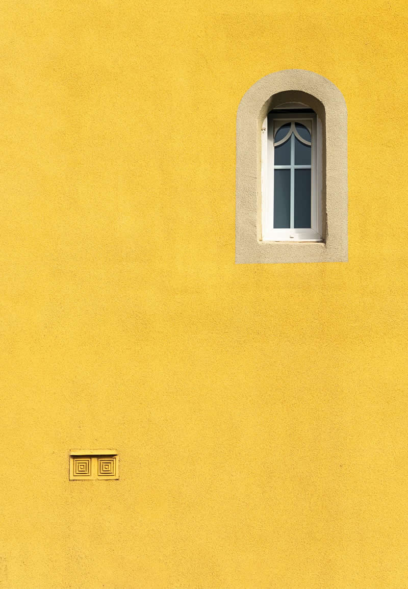 Reponse by Alain Boccard, France - Artist Gallery Awards 2025 Minimalist Winners