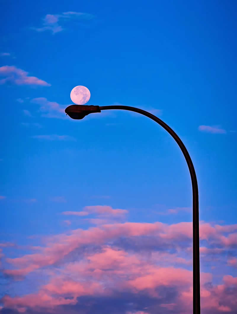 Artistic Street Photography by Dominic Dahncke