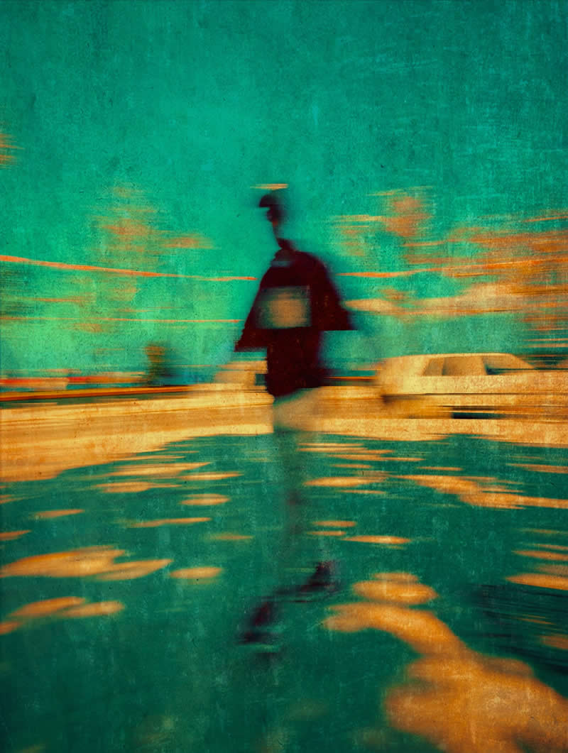 Artistic Street Photos by Yalım Vural