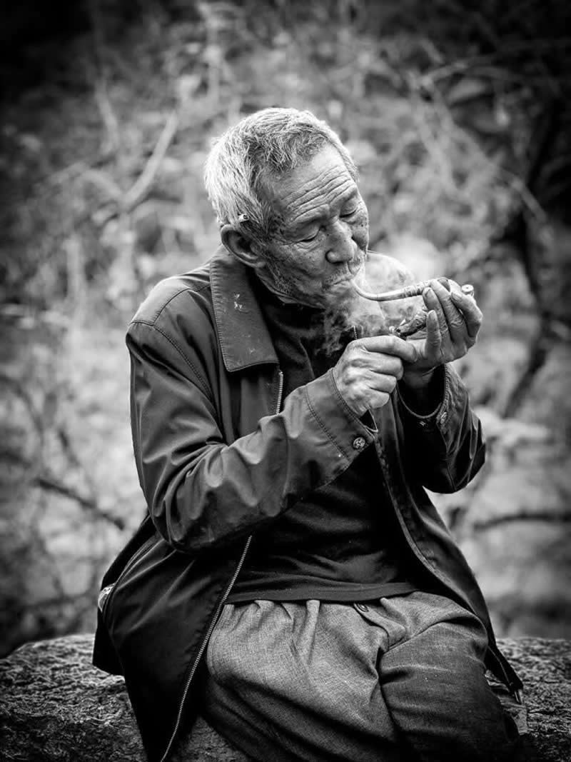 A Flicker in Time by Yuepeng Bao - Black and White Winners from the Mobile Photography Awards