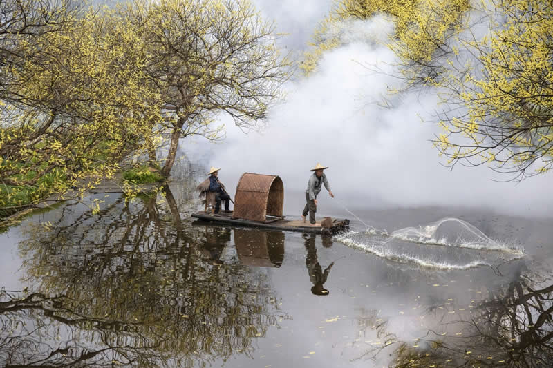 Early morning fishing by Yao Yuan Shang, Taiwan - 2025 Chromatic Awards Travel Winners