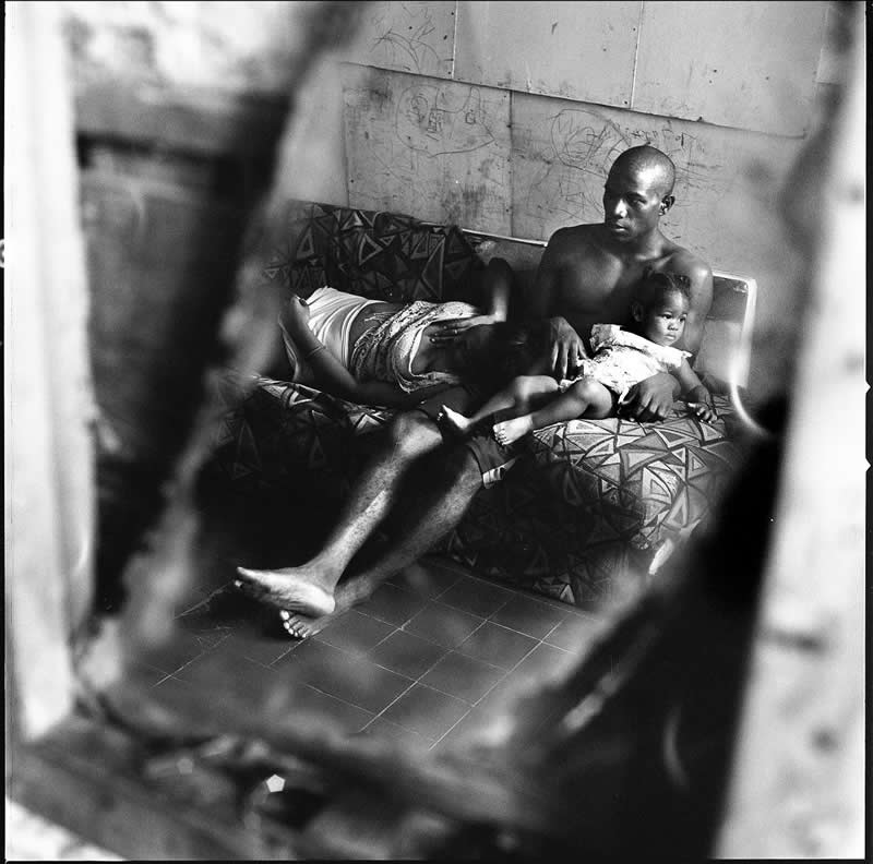 Soulful Photos by Lisandra Alvarez That Document Untold Stories of Havana