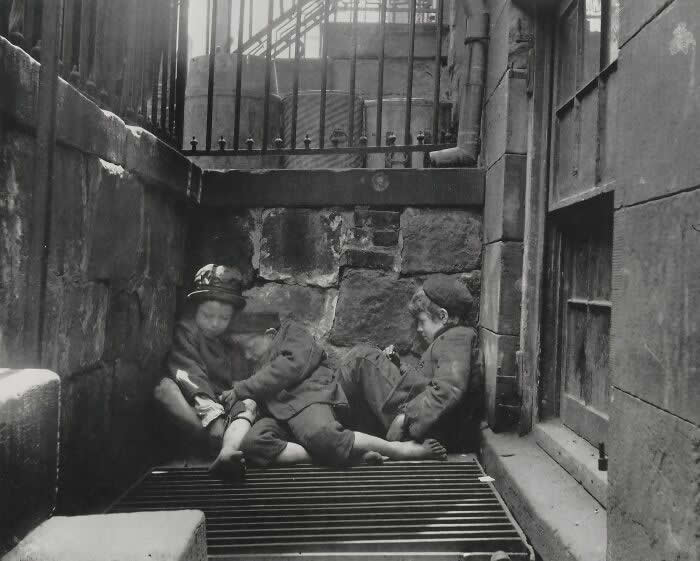 Sleeping, Homeless Children, 1890s - Rare 19th-Century History Photos