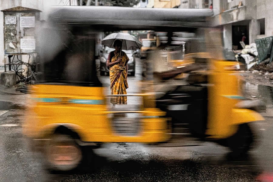 Indian Street Photography by Uwais Chaudhry