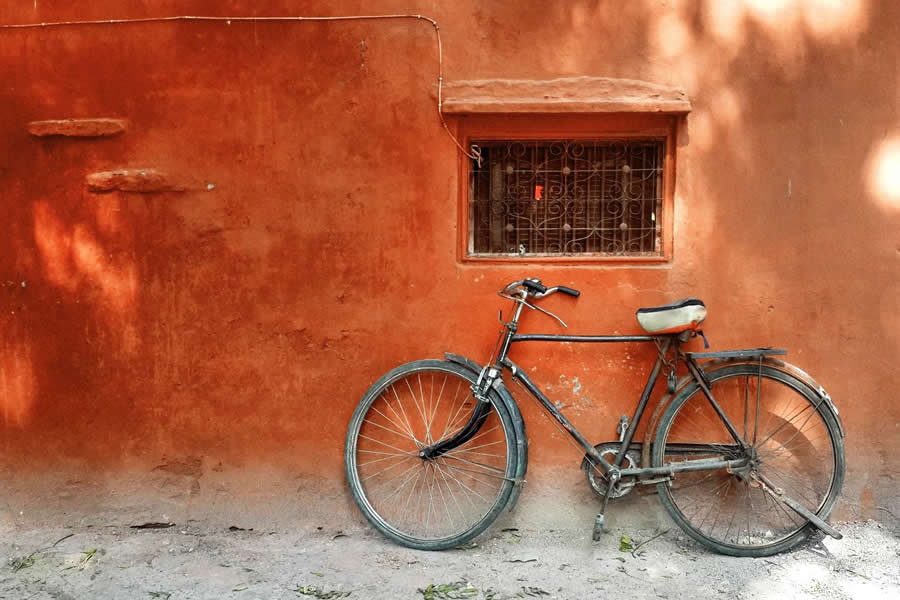 Indian Street Photography by Uwais Chaudhry