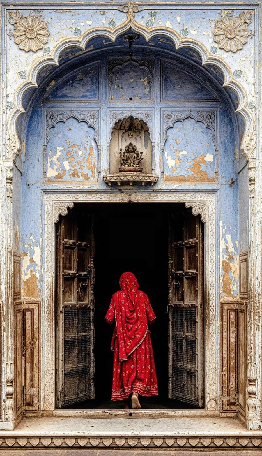 Indian Street Photography by Uwais Chaudhry