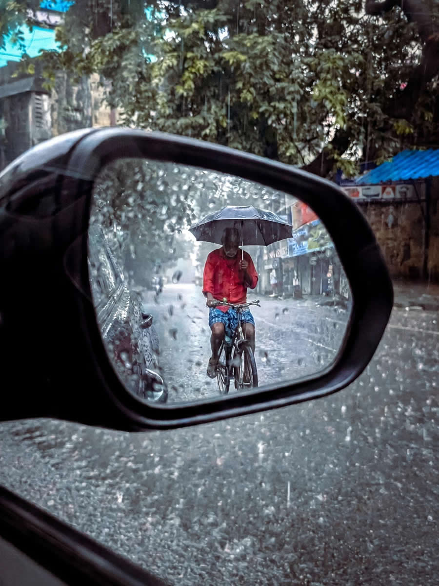 Indian Street Photography by Uwais Chaudhry