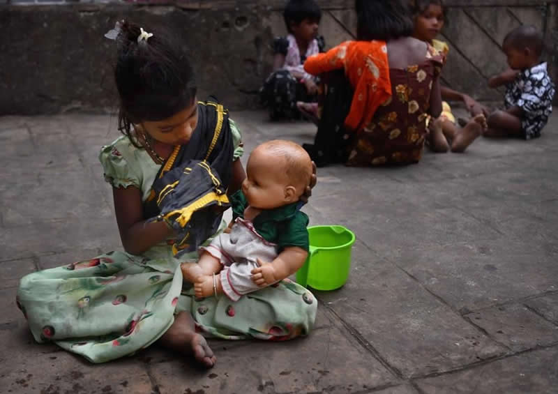 Pure and Joyful Moments of Childhood by SL Shanth Kumar