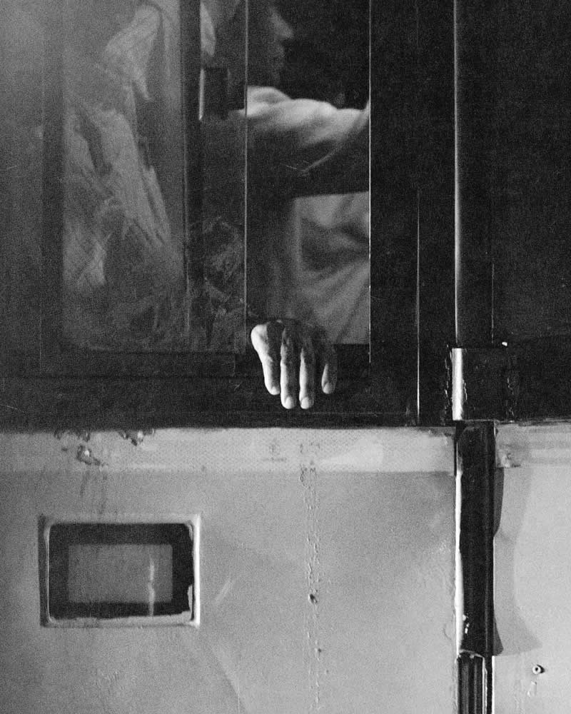 1st Place: "Patience" by Kartikeya Manan - LensCulture Black and White Photography Awards 2025 Winners