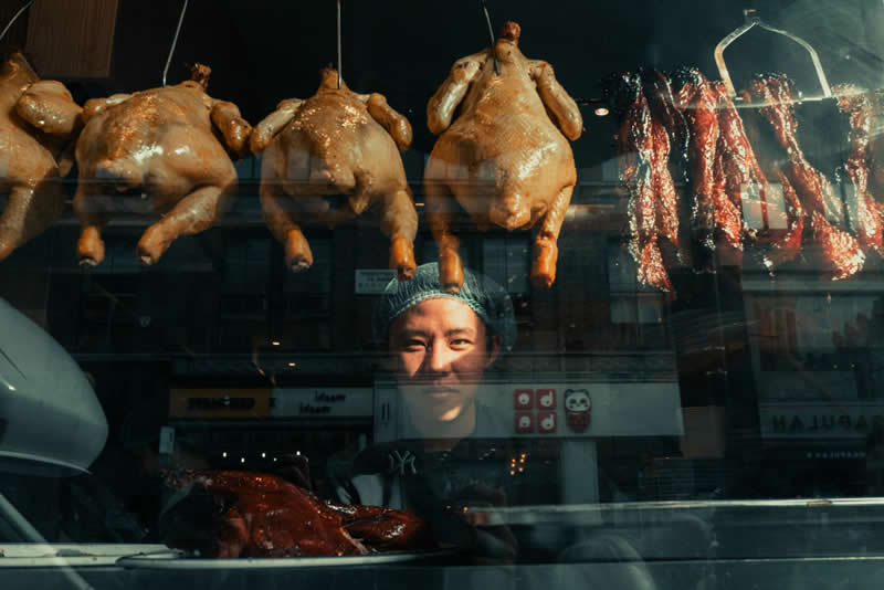 London in Frames A Photography Book by Street Photographer Ovidiu Selaru