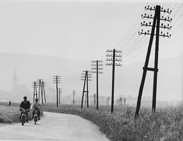 Masters of Photography by Toni Schneiders