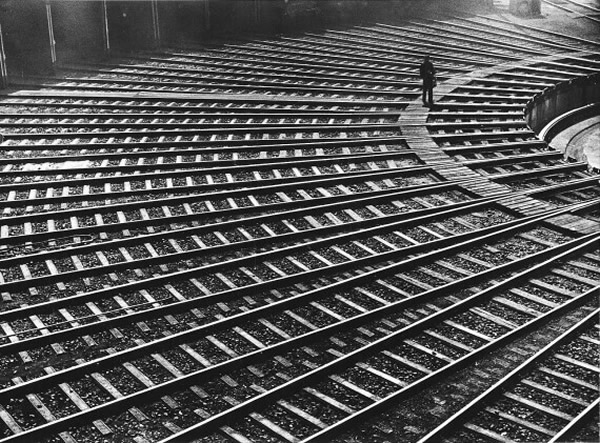 Masters of Photography by Toni Schneiders