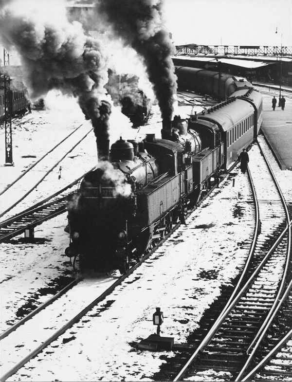 Masters of Photography by Toni Schneiders