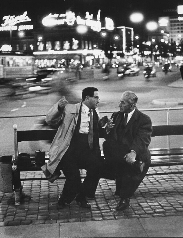 Masters of Photography by Toni Schneiders