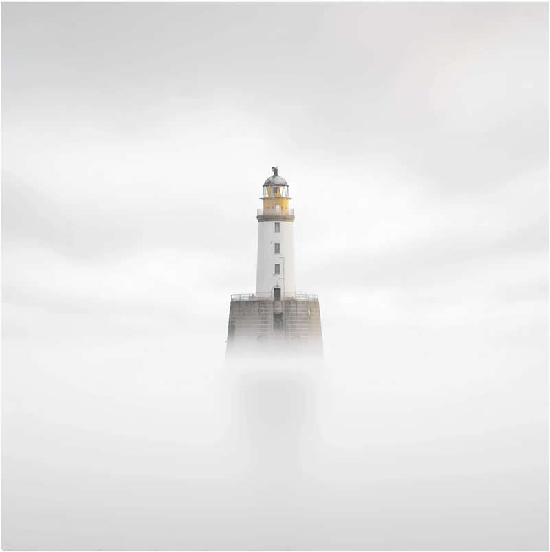 Lighthousing by Martin Annand - 2025 Minimalist Photography Awards Long Exposure Winners
