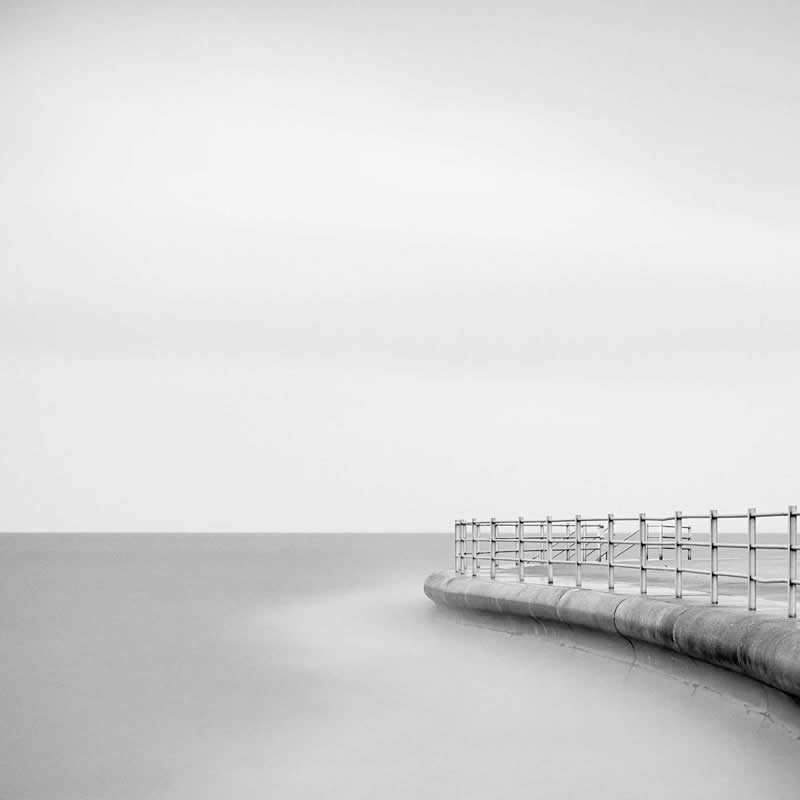 Birchington Promenade by Ralf Dreier - 2025 Minimalist Photography Awards Long Exposure Winners
