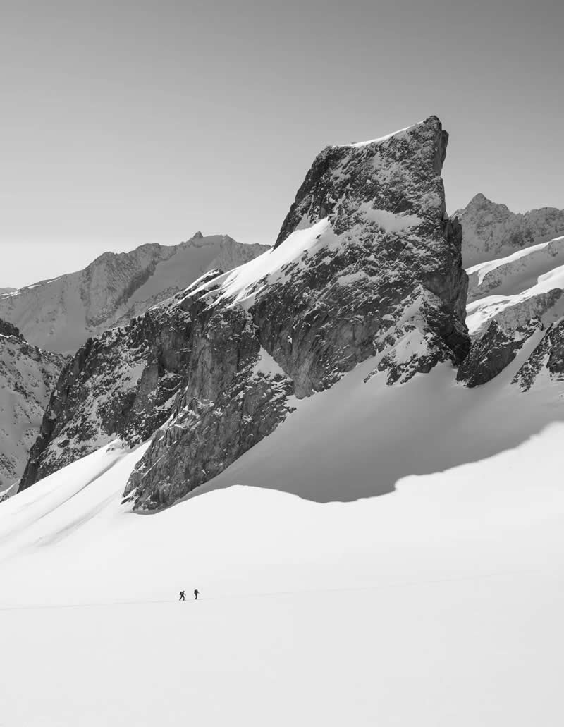 Small by Nicola Notari - Minimalist Photography Awards 2025 Landscape Winners