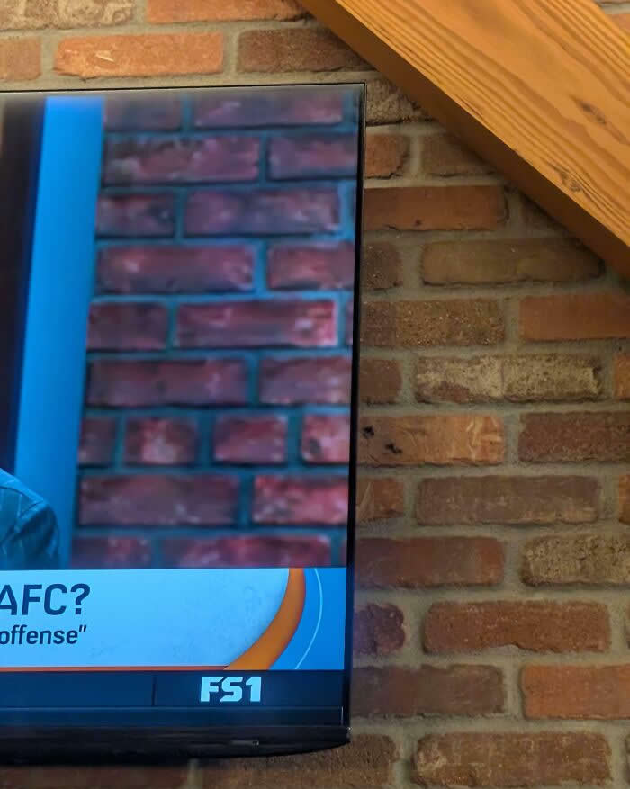 TV Background And Wall Making A Perfect Fit - Perfectly Timed Moments Where Random Things Fit Together