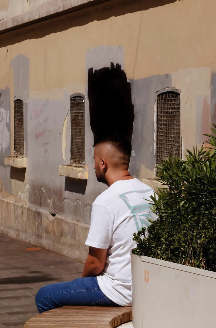 Perfectly Timed Street Photos by Tavepong Pratoomwong