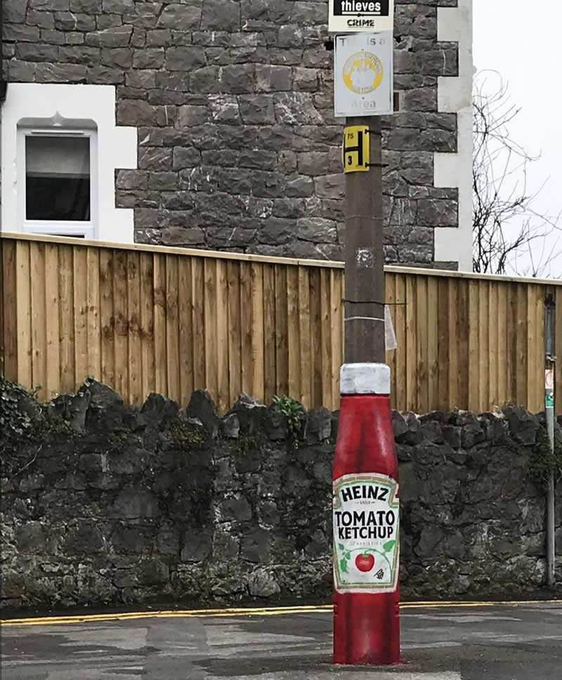 Minimalist Street Artworks by JPS That Bring Humor to City Walls