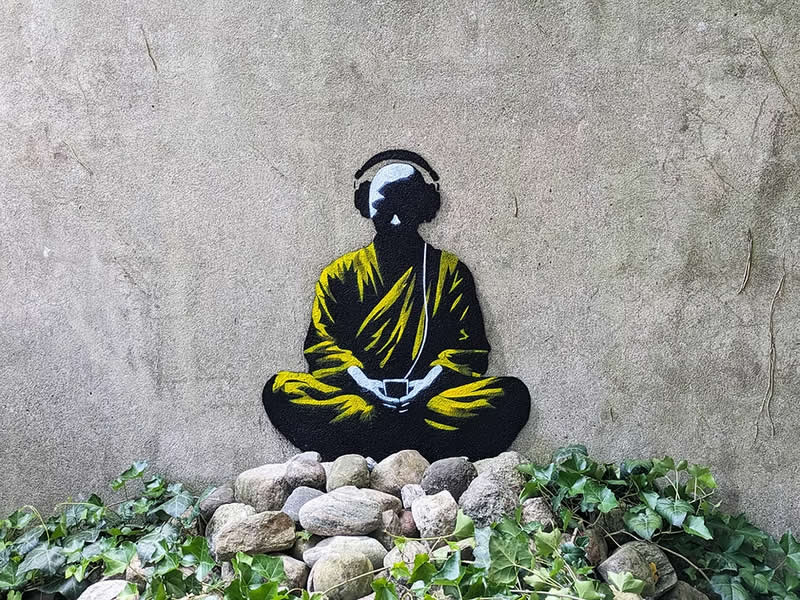 Musical Monk - Street Artworks by Tabby