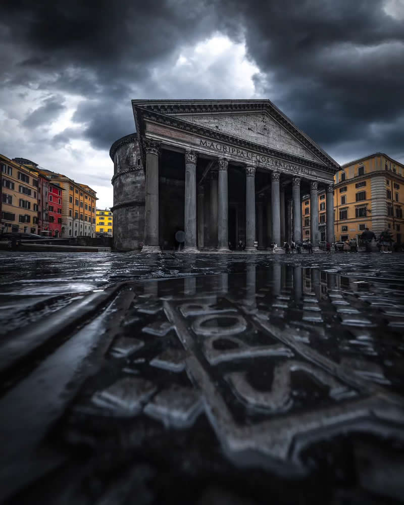 Rome Street Photography by Valerio Benincasa