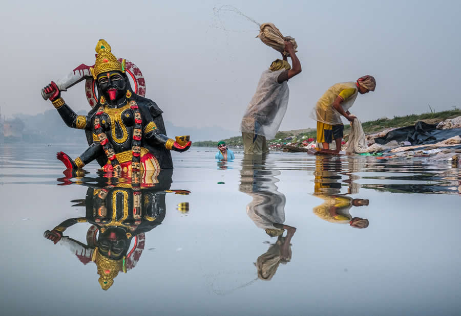 Indian Street Photography by Vivek Sagar