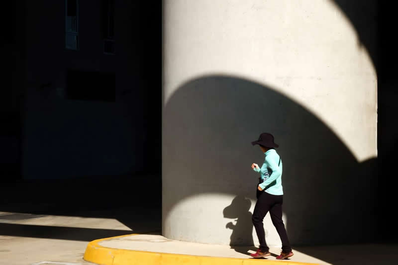 Taiwan Street Photography by Xue Hengchang