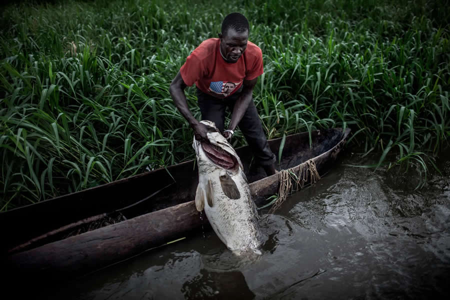Timeless Life of the Dinka People by Casper Hedberg
