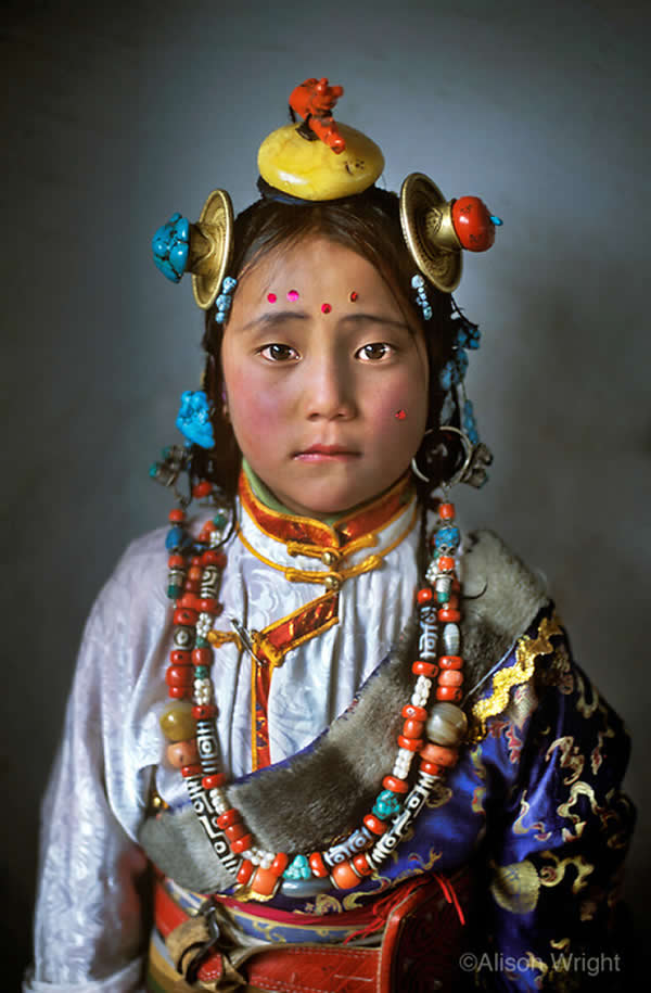 Powerful Portraits of Tibetan Nomads by Alison Wright