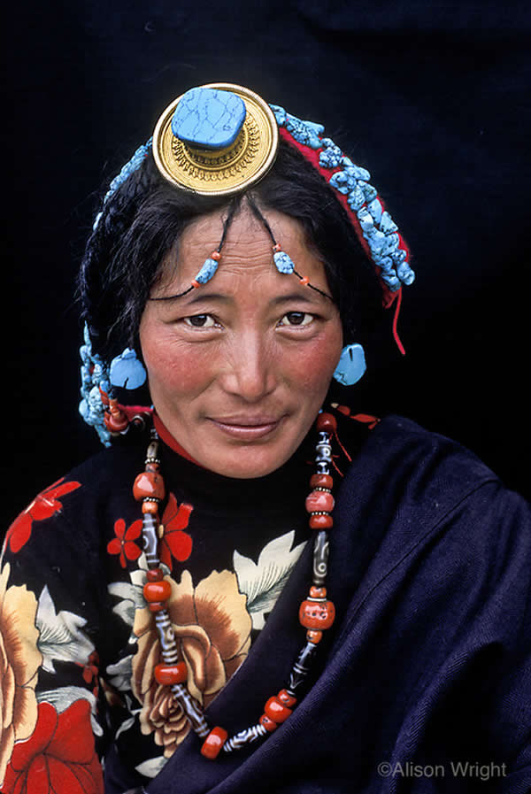 Powerful Portraits of Tibetan Nomads by Alison Wright