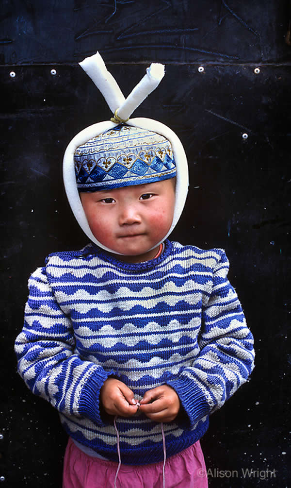 Powerful Portraits of Tibetan Nomads by Alison Wright