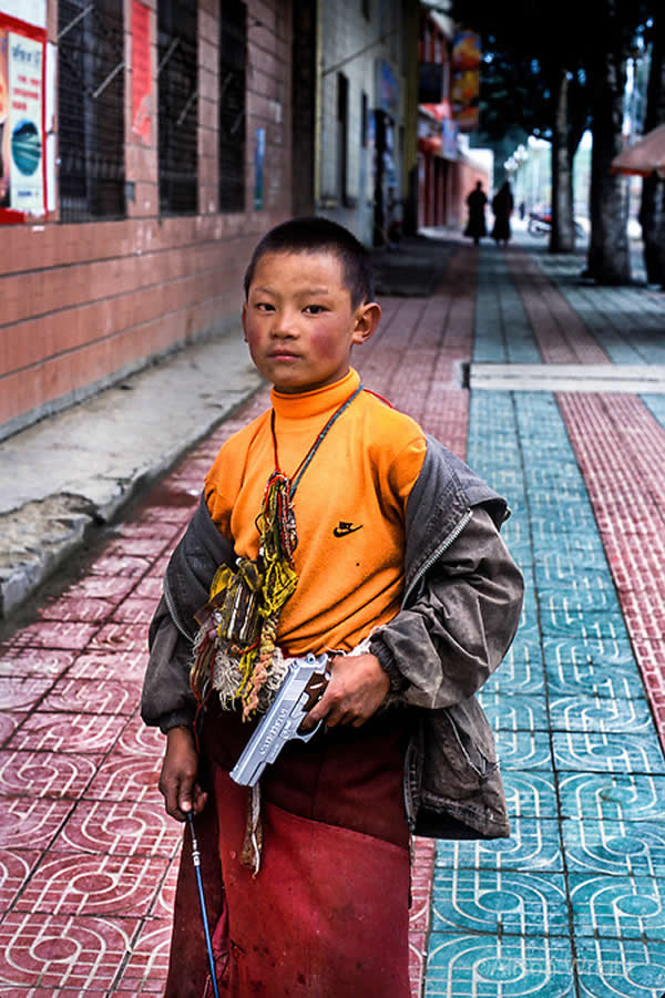 Powerful Portraits of Tibetan Nomads by Alison Wright