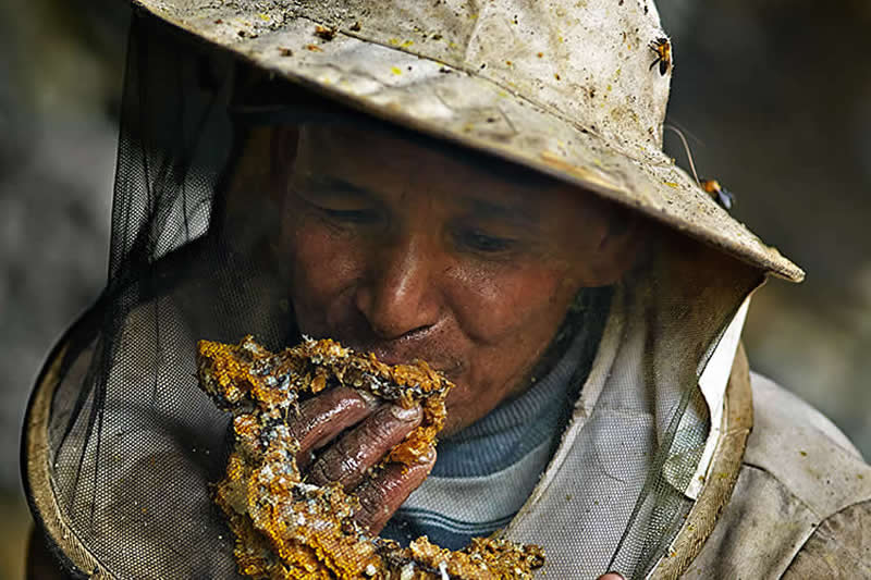 Traditional Honey Hunters in Central Nepal by Andrew Newey