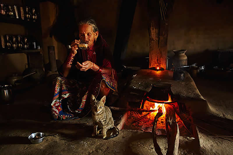 Traditional Honey Hunters in Central Nepal by Andrew Newey