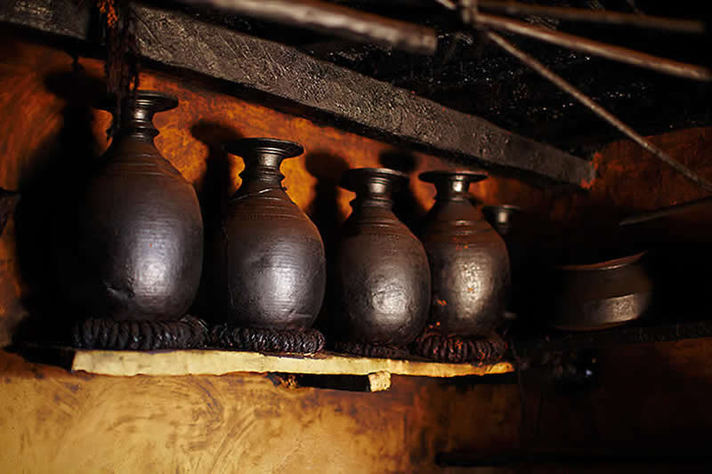 Traditional Honey Hunters in Central Nepal by Andrew Newey