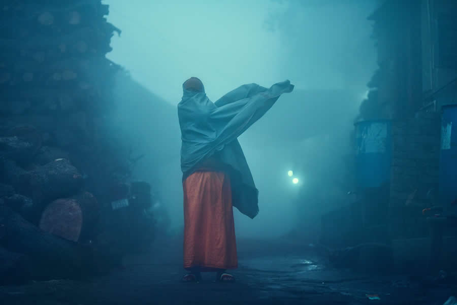 Varanasi Wiinter Mornings by Sammya Brata