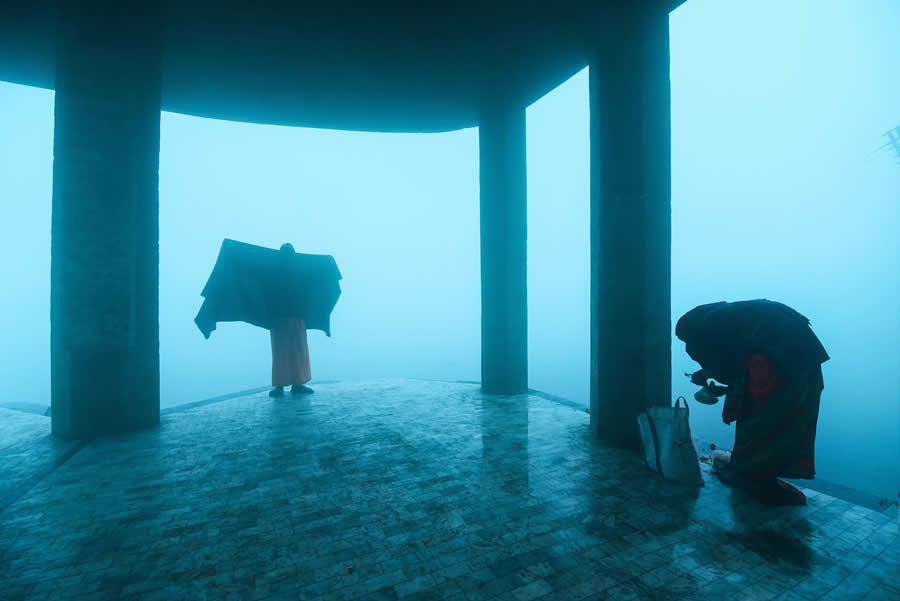 Varanasi Wiinter Mornings by Sammya Brata