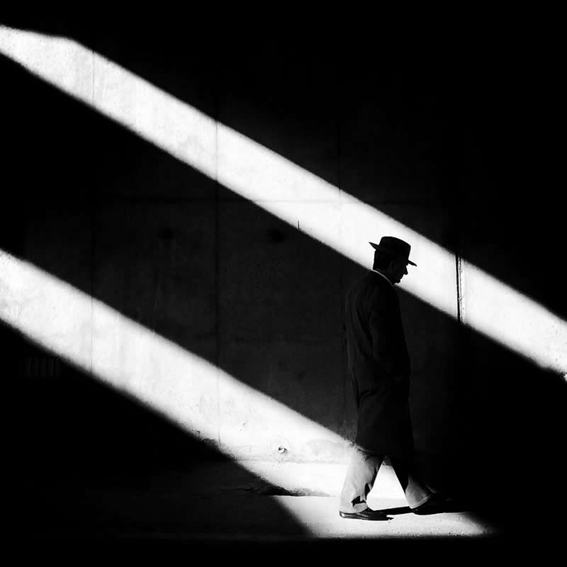 5 minutes alone by Jose Luis Barcia Fernandez - Mobile Photography Awards Black and White Winners