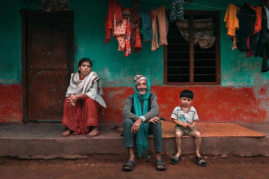 Award-Winning Documentary Photographs by Fadhel Almutaghawi