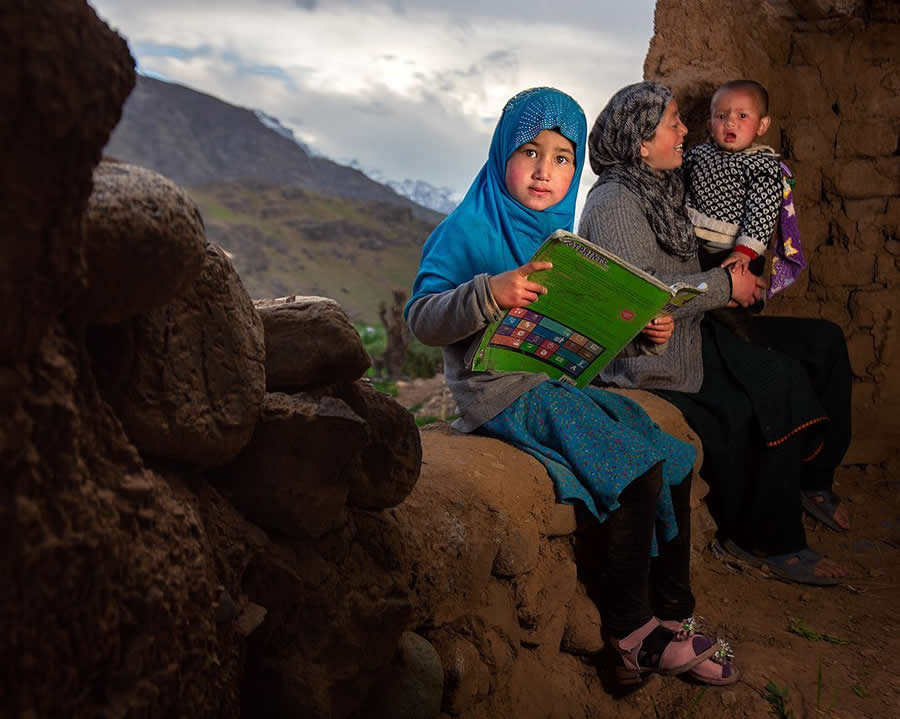 Award-Winning Documentary Photographs by Fadhel Almutaghawi