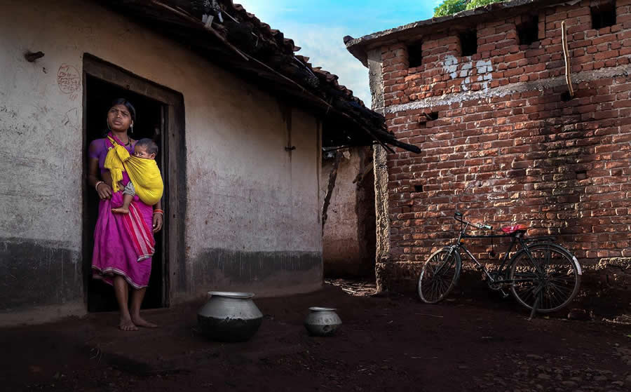 Award-Winning Documentary Photographs by Fadhel Almutaghawi