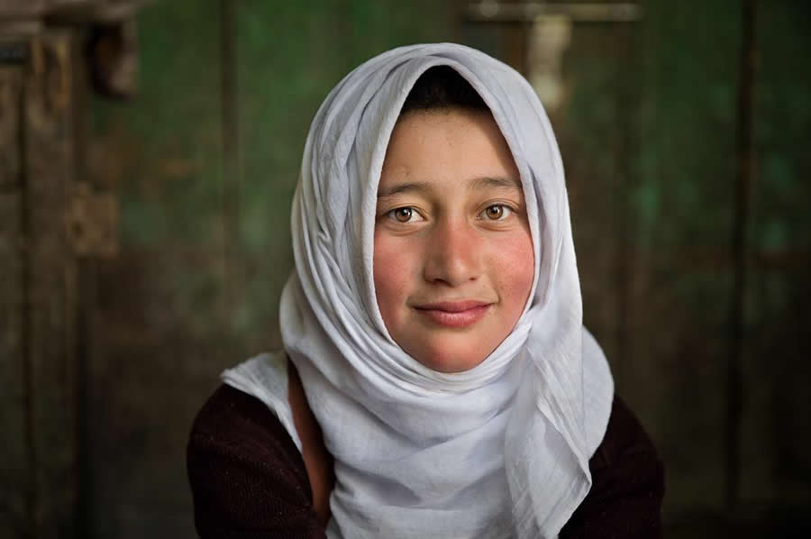 Award-Winning Documentary Photographs by Fadhel Almutaghawi