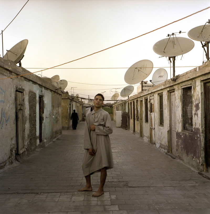 Timeless Egypt Photos by Denis Dailleux That Glow with Quiet Emotion