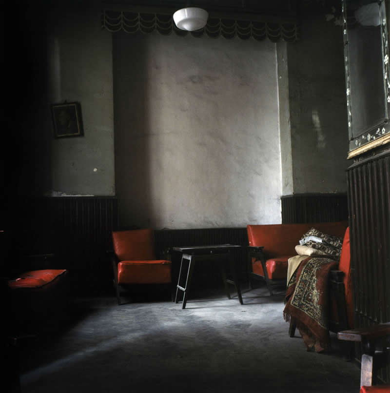 Timeless Egypt Photos by Denis Dailleux That Glow with Quiet Emotion