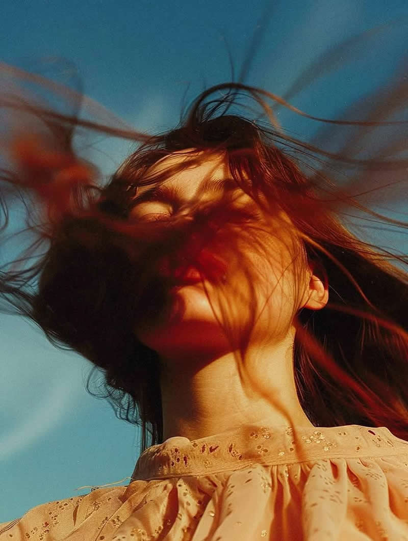 Fine Art Portraits in Motion That Explore the Idea of Inner Bloom by Caspar Jade