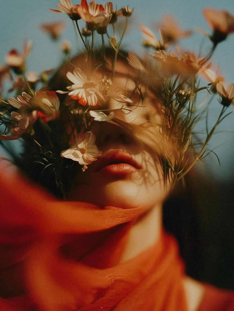 Fine Art Portraits in Motion That Explore the Idea of Inner Bloom by Caspar Jade