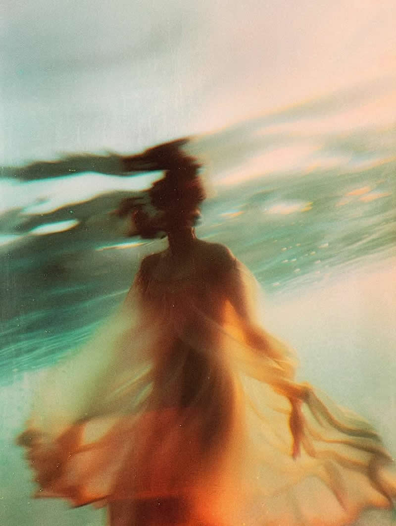 Fine Art Portraits in Motion That Explore the Idea of Inner Bloom by Caspar Jade