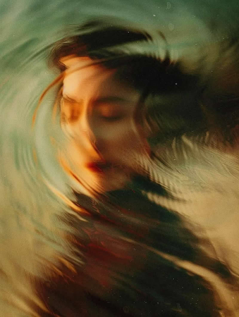 Fine Art Portraits in Motion That Explore the Idea of Inner Bloom by Caspar Jade