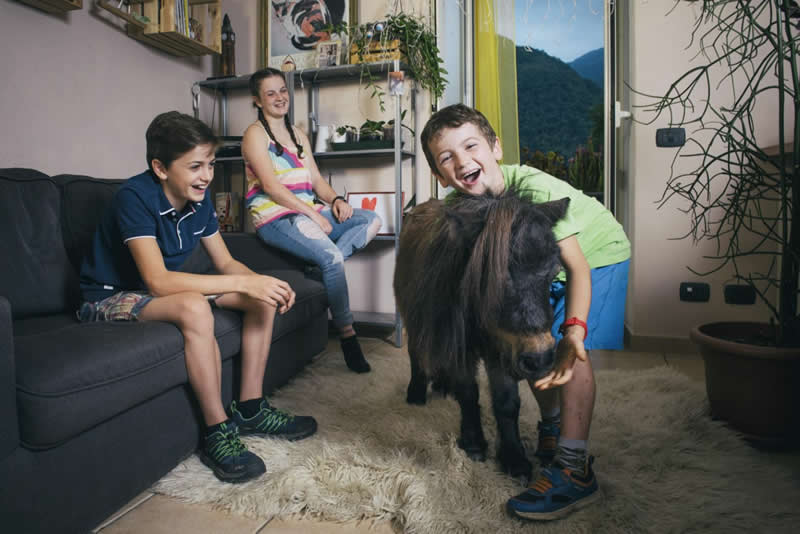 Heartwarming Photos of Humans and Animals by Diana Bagnoli